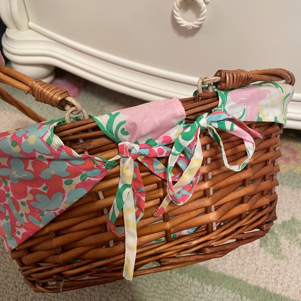 NWT! RARE! Lilly Pulitzer Easter Basket Pink